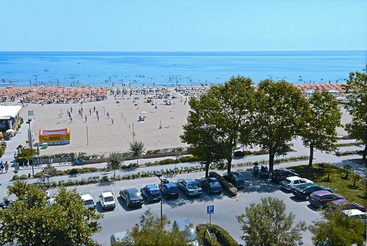 Miramare Hotel 3*